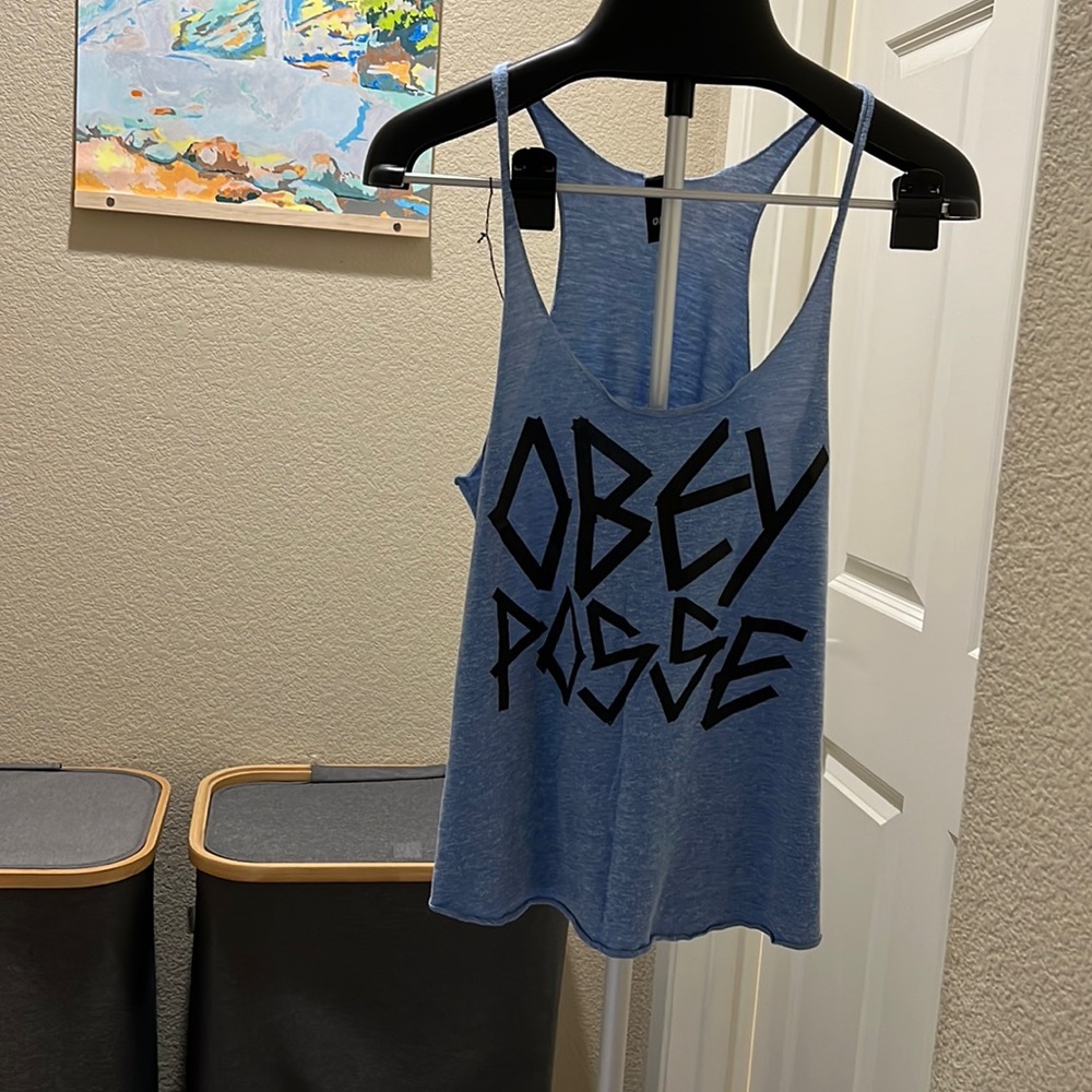 Vintage obey tank-Large